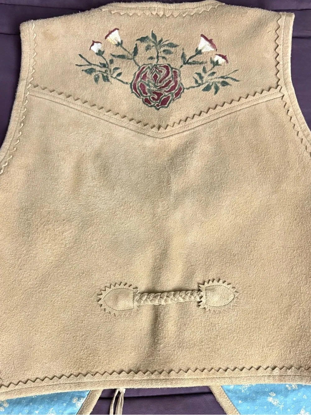 Ralph Lauren Double RL Tan Suede Vest with Blue Horses and Red Rose Embroidery - Picture 2 of 4